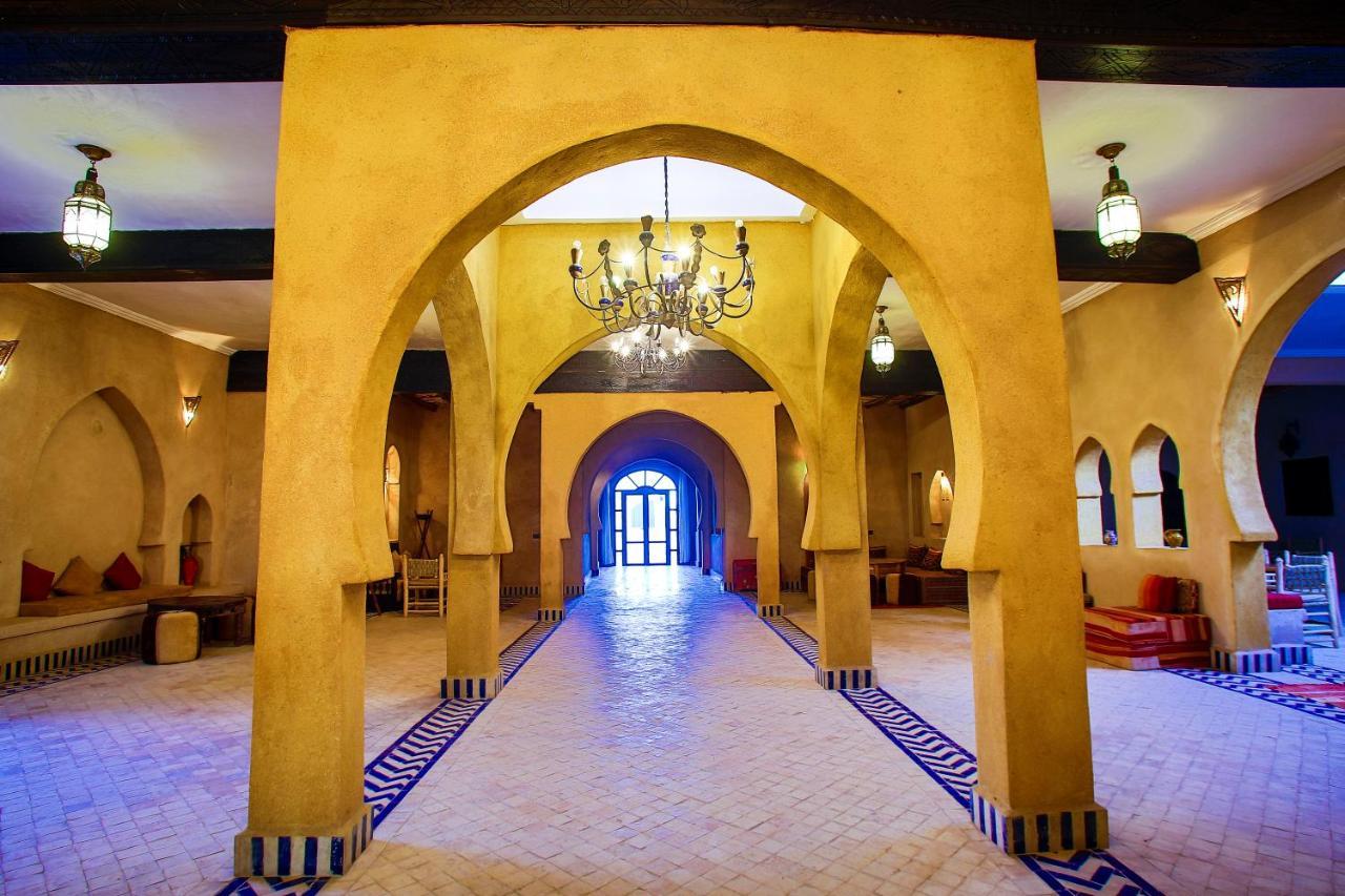 Riadsuerteloca Merzouga Hassilabied Екстериор снимка The interior of the hotel