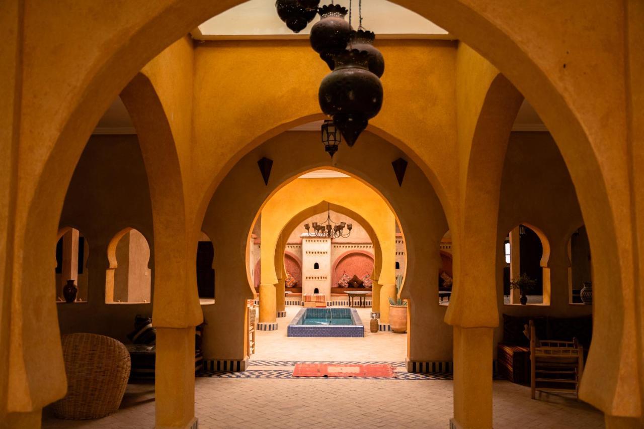 Riadsuerteloca Merzouga Hassilabied Екстериор снимка Interior of the Riad