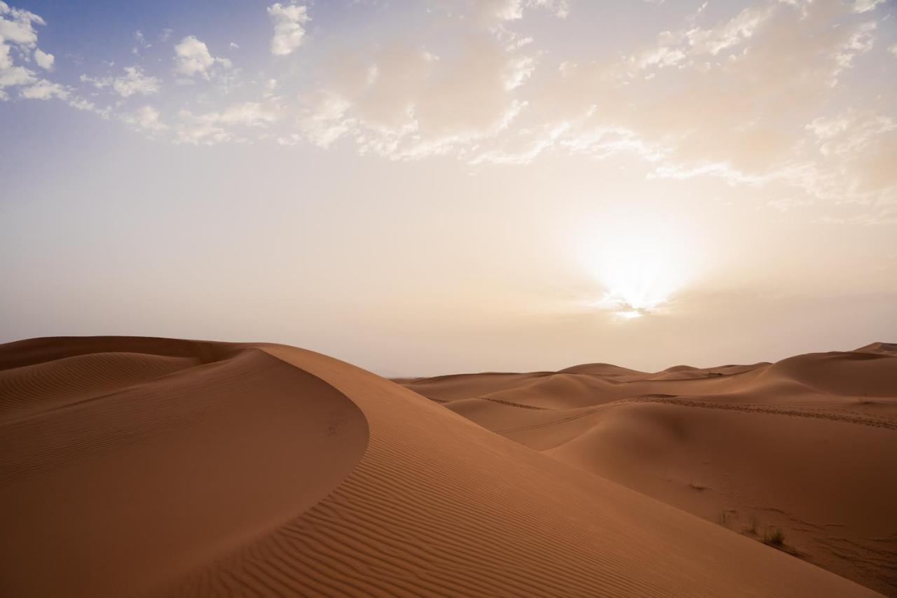 Riadsuerteloca Merzouga Hassilabied Екстериор снимка The Sahara Desert
